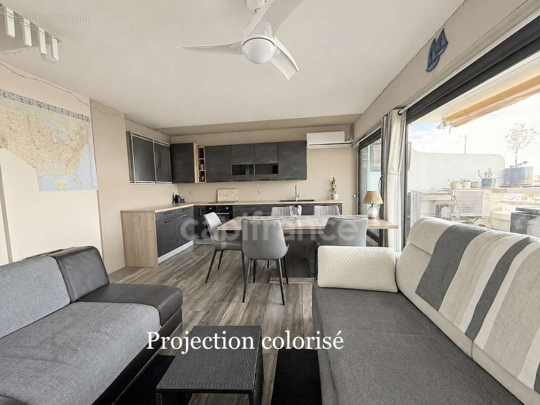 Appartement en Marina ,45 m2 + 14m2 de terrasse ,Port Camargue vue exceptionnelle - photo 4