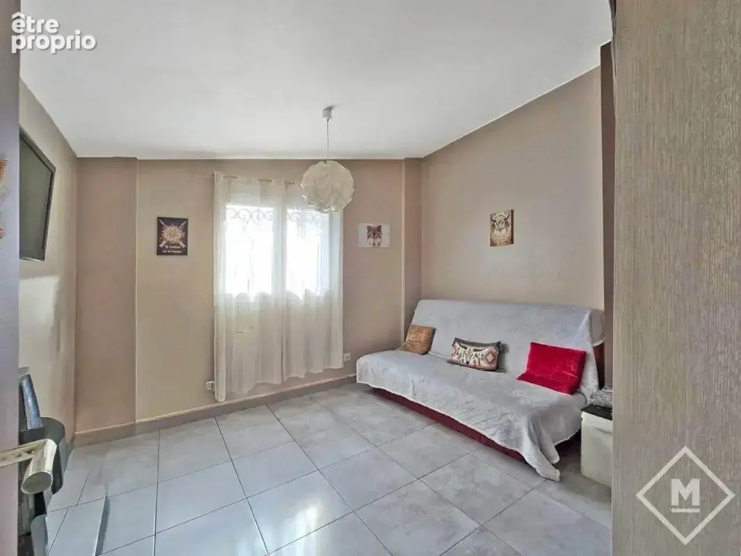 Maison t3/4 lumineuse de plain pied à vendre secteur saint loup marseille 13011 avec jardin - photo 12