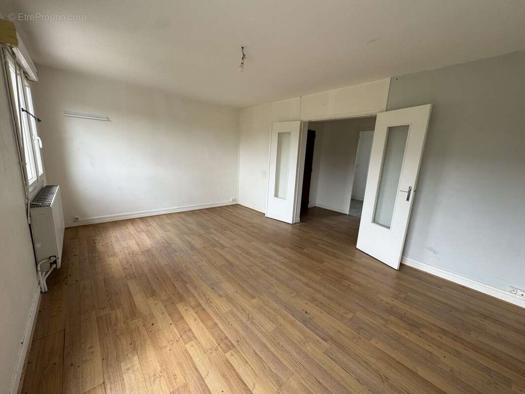 Appartement à SAINTES