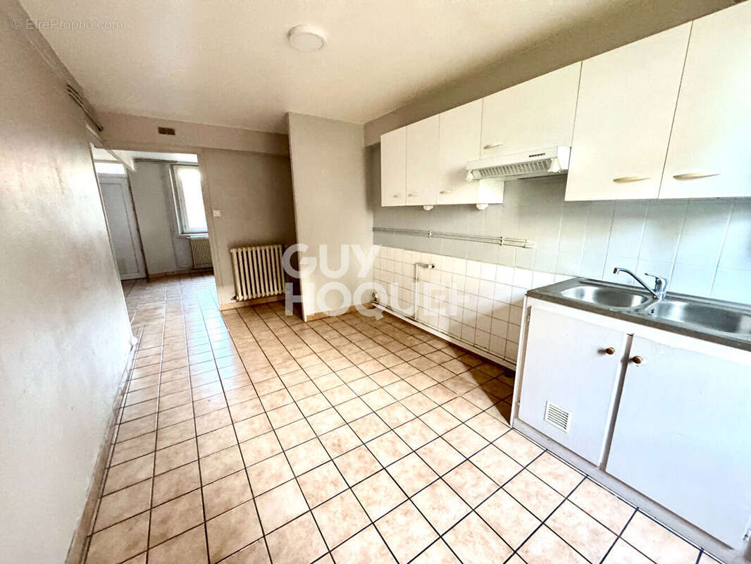 Maison à CLERMONT-FERRAND