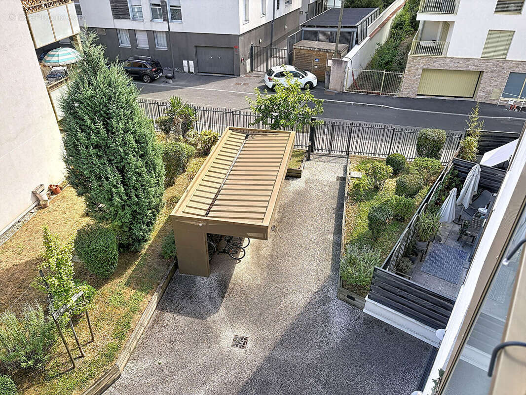 A VENDRE Appartement  2 pièces Caluire Et Cuire 2 pièce(s) 44.86 m2 dernier étage - photo 9