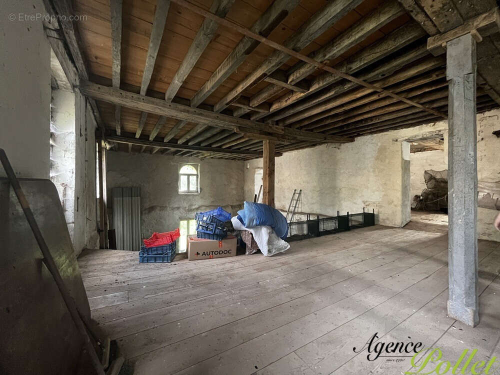 Propriété 9,5 ha : maisons, moulin, dépendances, 3 étangs - photo 14