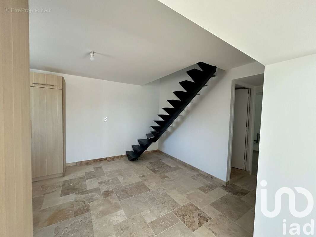 Maison 129 m² à Villebernier  - photo 7
