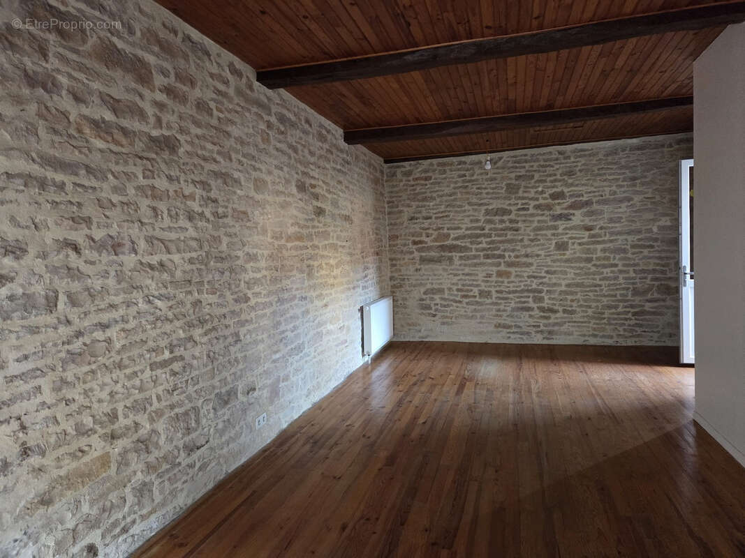 Maison à VILLENEUVE