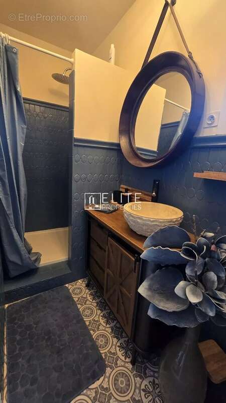 Maison à ROQUEFORT-LES-PINS