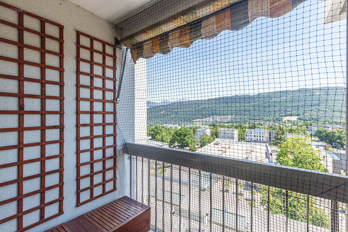 Agence immobiliere laforet - exclusivite - "magnolia" - seynod hyper centre - appartement t5 - balcons - cave - garage en option - photo 13