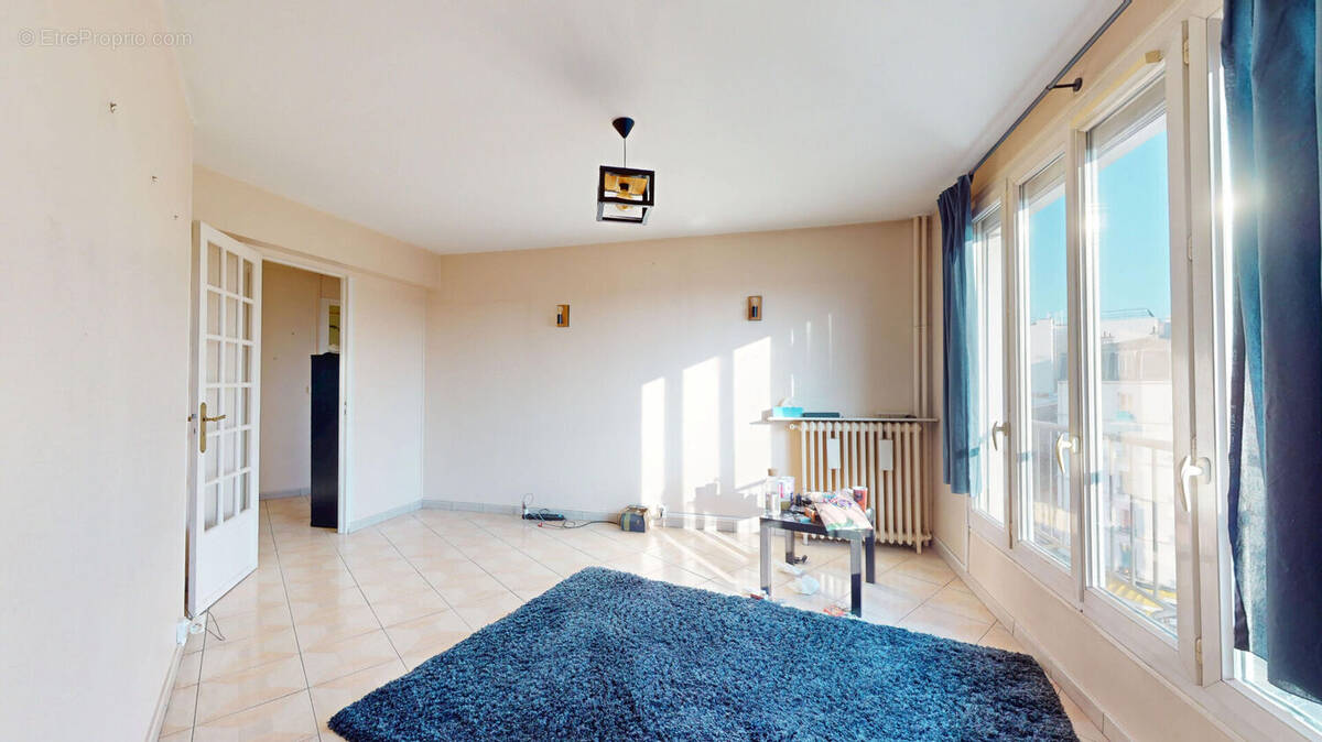 Appartement à SAINT-OUEN