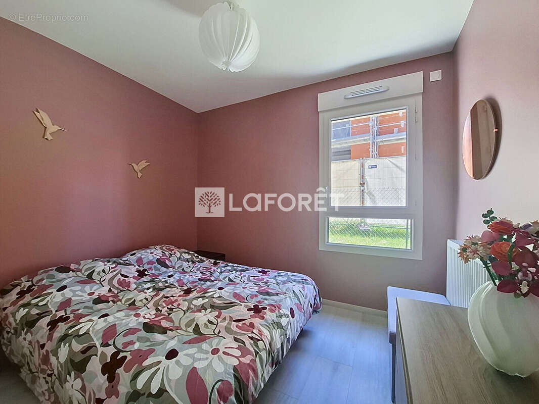 Appartement à MYANS