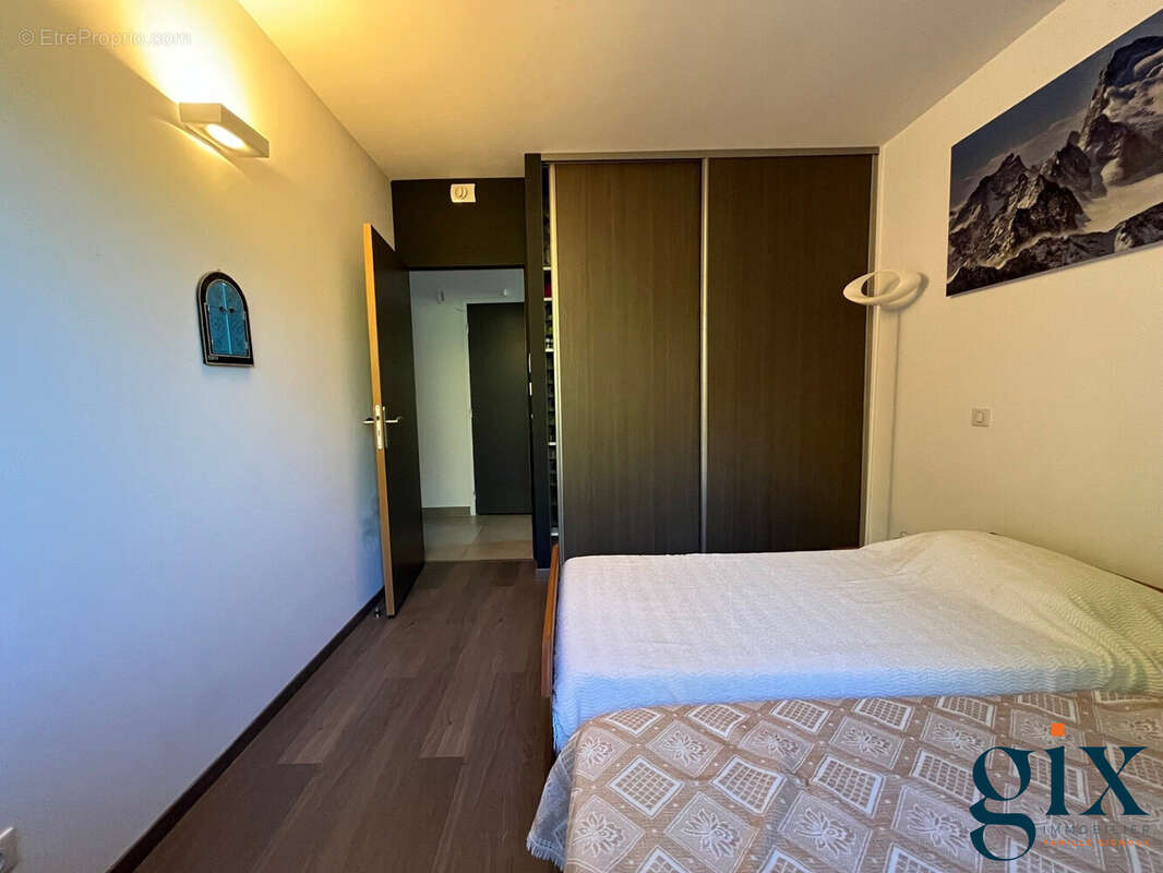 Appartement à LA TRONCHE