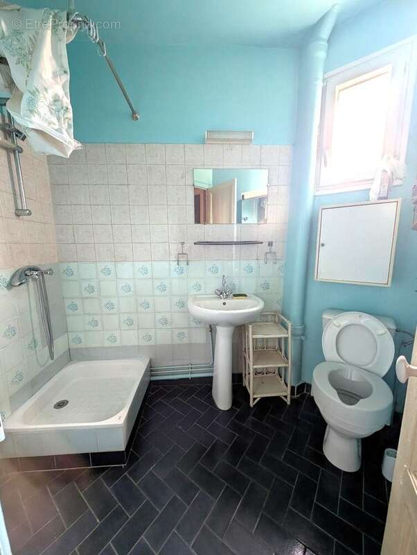 Appartement à PARIS-19E