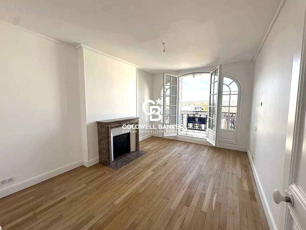 Appartement à LE VESINET