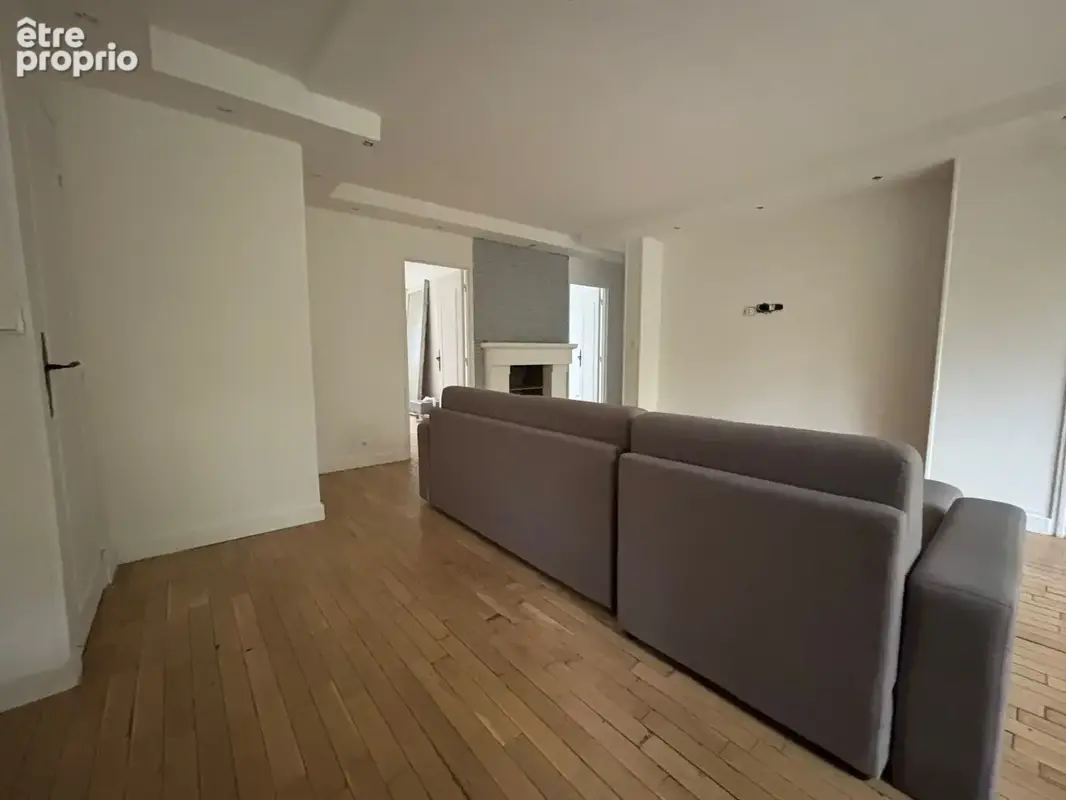 Appartement f3 de 65 m2 avec balcon, cave et parking à bobigny - photo 2