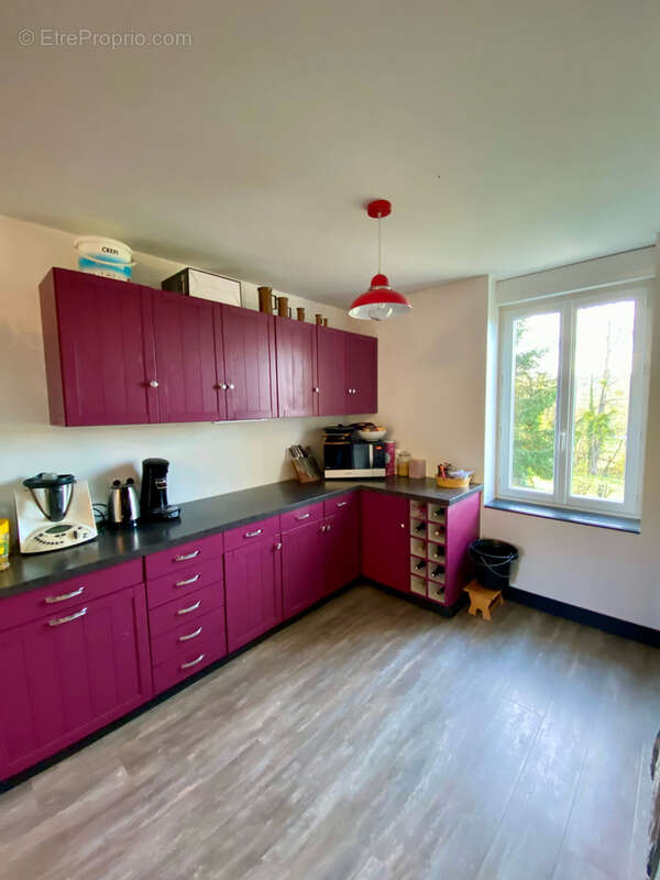 Maison à SAINT-ETIENNE-DE-VICQ