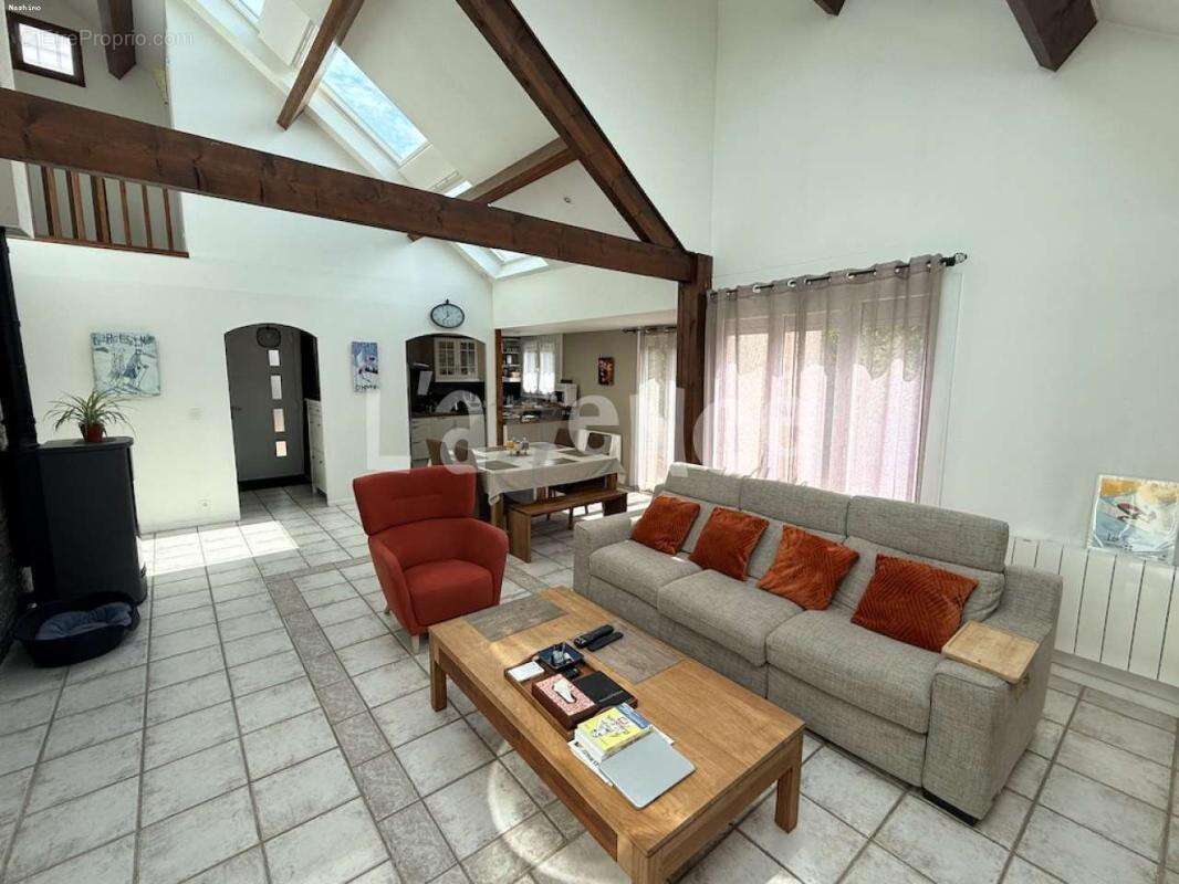 Maison 7 pièces - photo 2