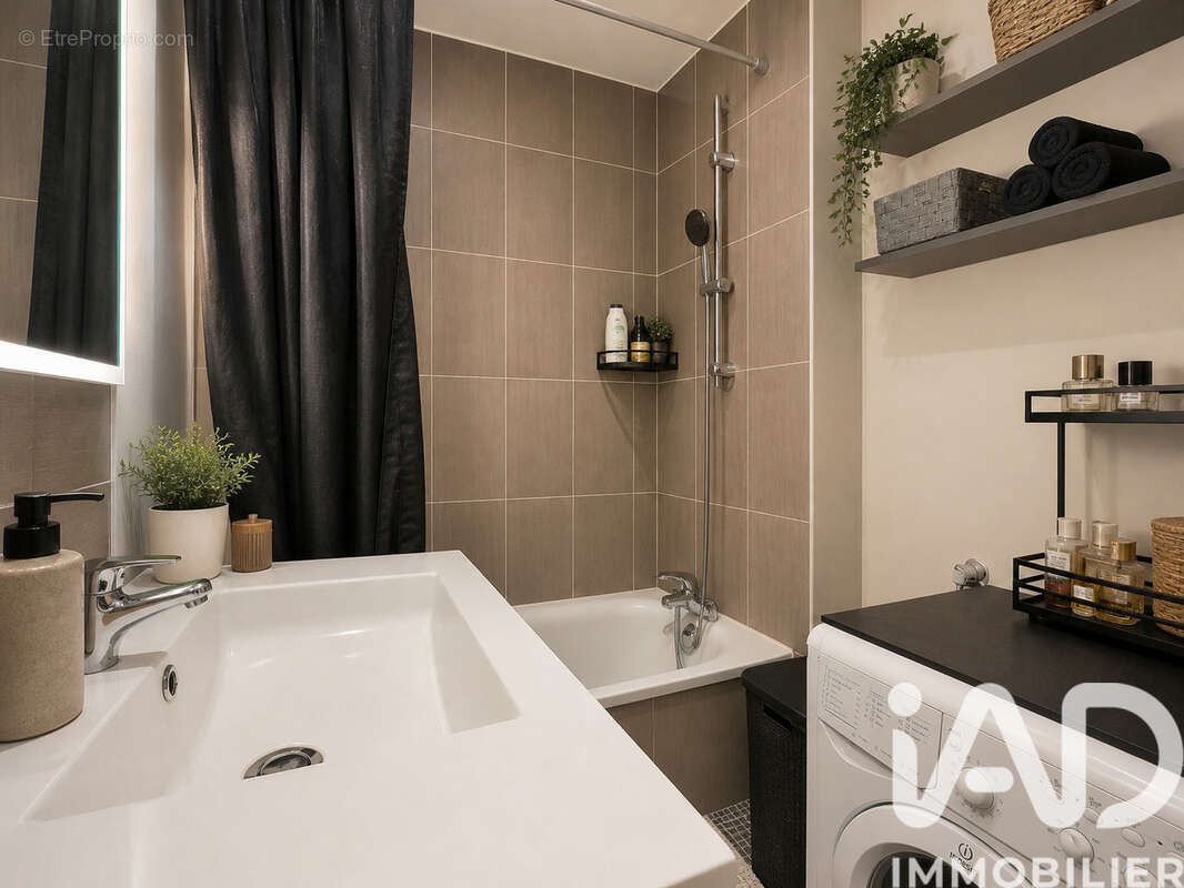 Photo 5 - Appartement à SAINT-ETIENNE-DU-ROUVRAY