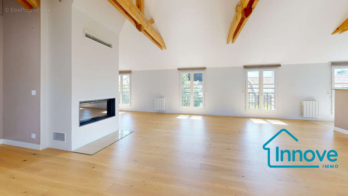 Appartement à VERSAILLES