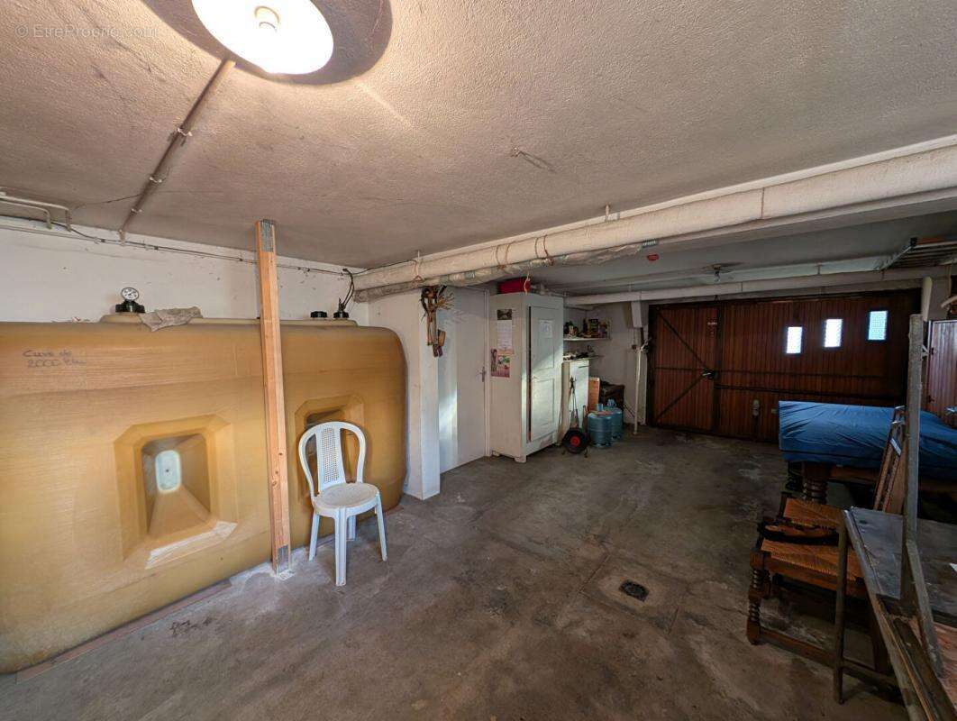 Maison à PONT-DE-ROIDE