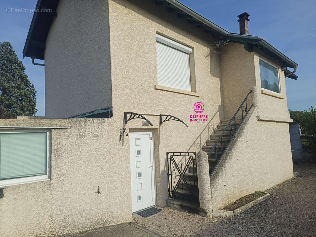 Maison à CHANAS