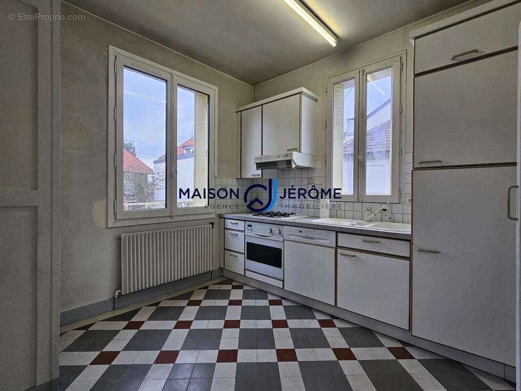 Maison à CHAMPIGNY-SUR-MARNE