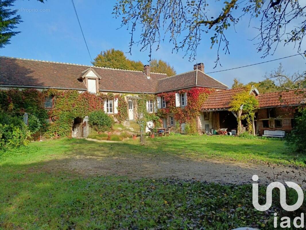 Photo 1 - Maison à VILLIERS-SAINT-BENOIT