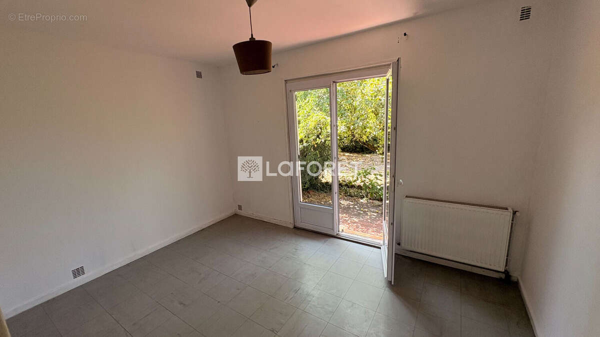 Maison Gaillan En Medoc 5 pièce(s) 86 m2 - photo 8