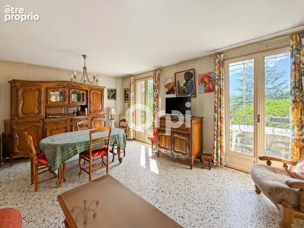 Maison avec 4 chambres et terrain de 4 247 m² à Ruoms - photo 6