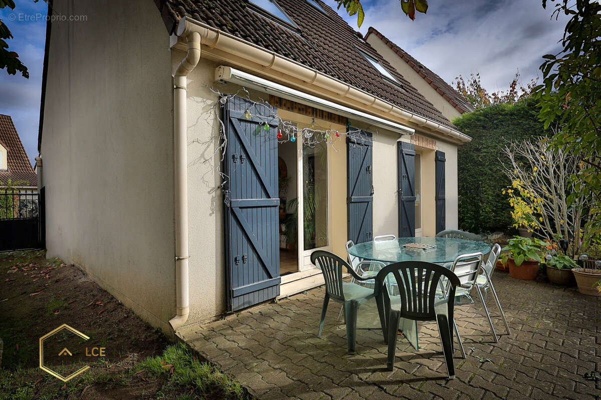 Maison à SAINT-GERMAIN-LES-CORBEIL