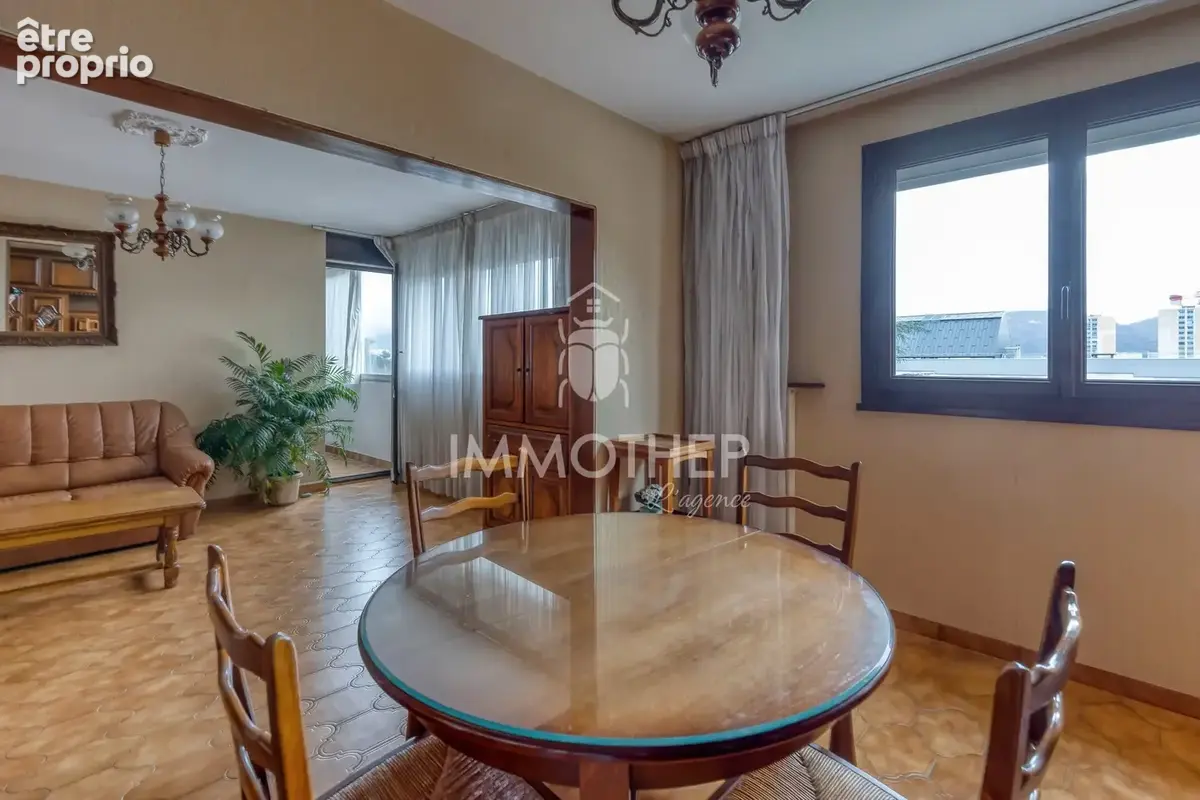 Appartement 77 m² à Echirolles  - photo 4
