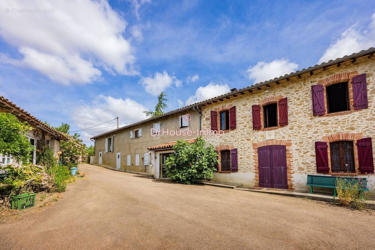 Maison à LAVAUR