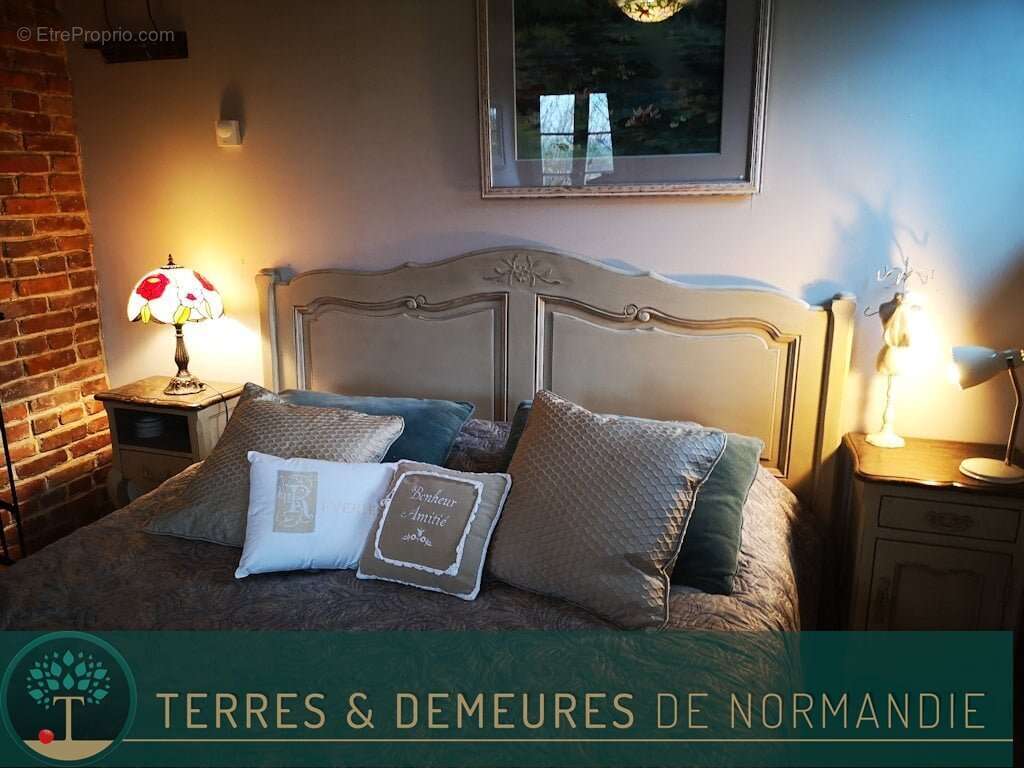 Maison à MARAIS-VERNIER