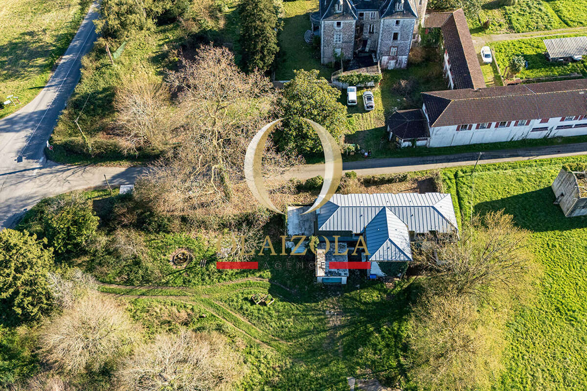 Appartement à LABATUT