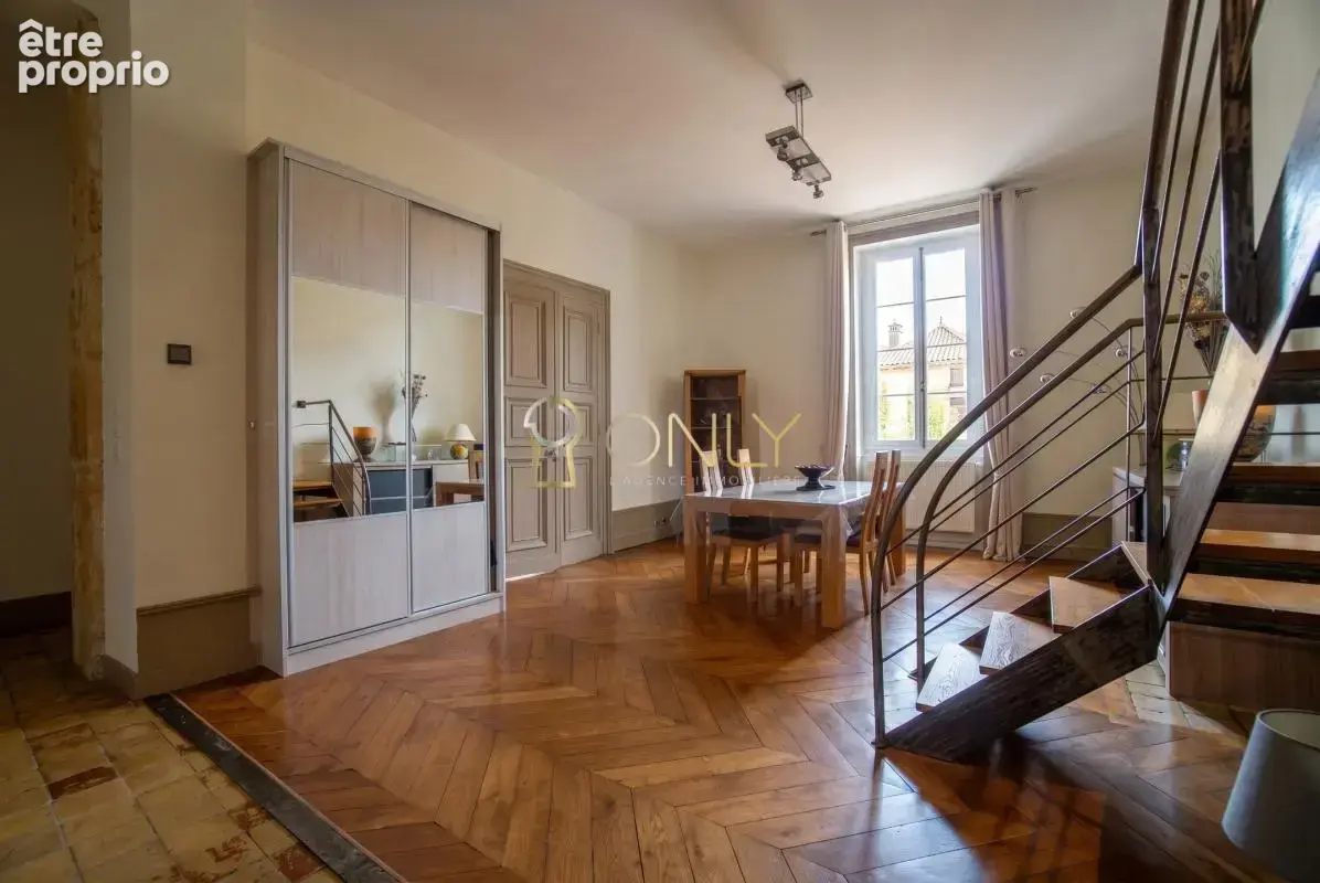 Liergues - Appartement T4 - Centre Village - photo 5