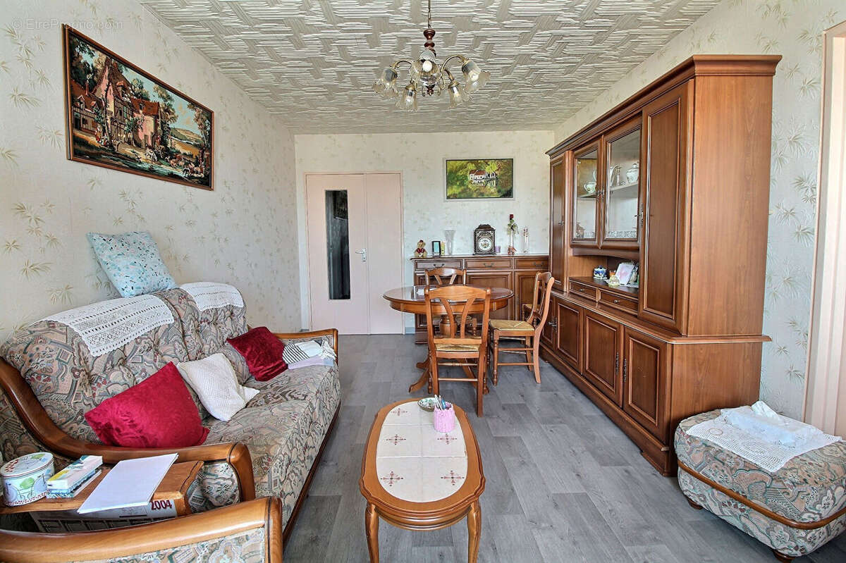 Appartement à COLOMBES