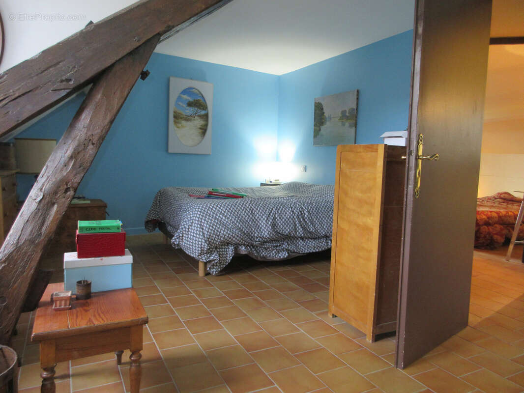 Maison à GARGILESSE-DAMPIERRE