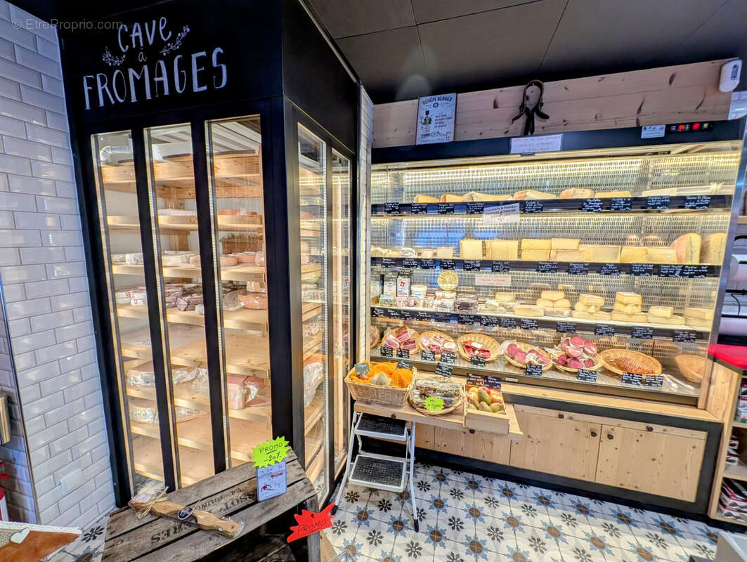 Commerce à LA CLUSAZ