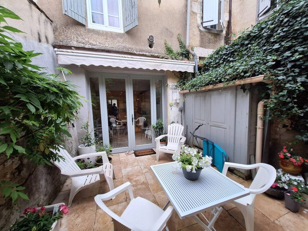 Maison à CASTILLONNES