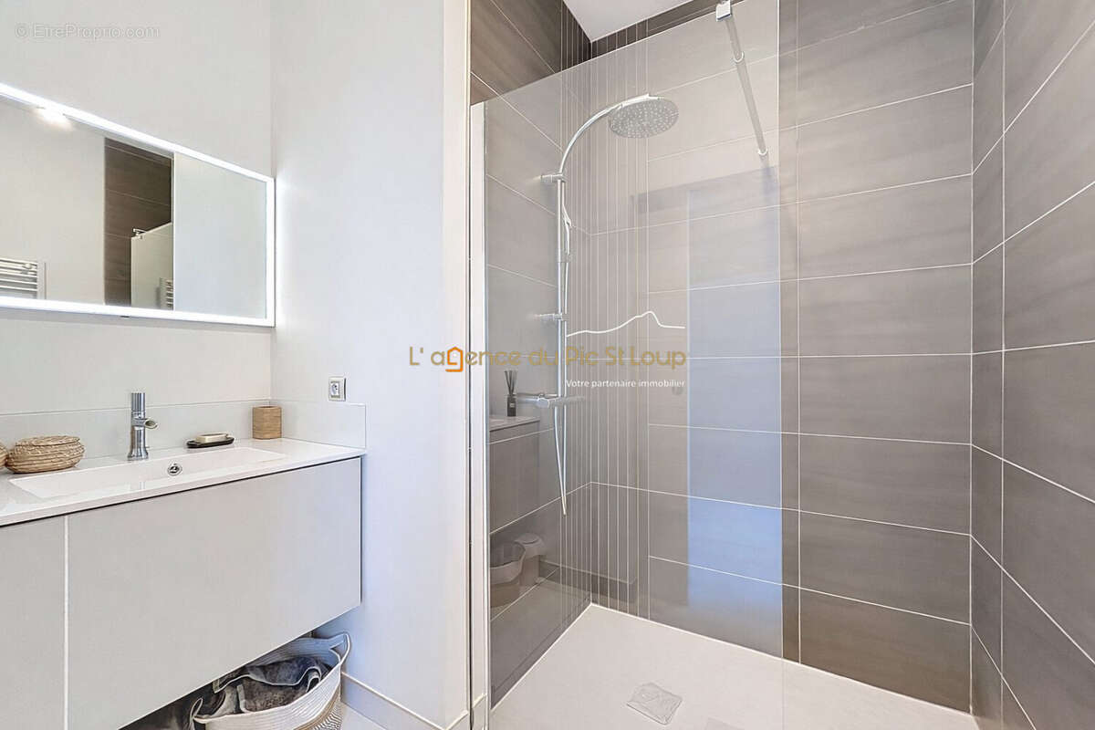 Appartement à SAINT-GELY-DU-FESC