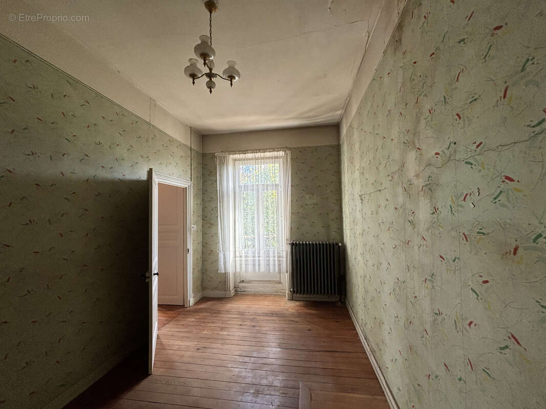 Maison à L'ARBRESLE