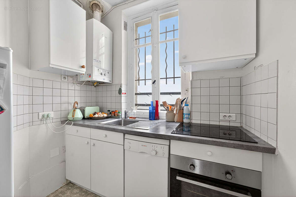 Appartement à PARIS-12E