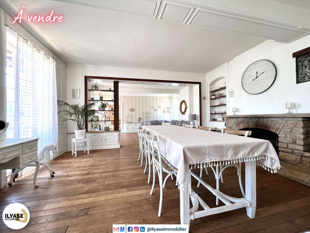 Superbe propriété de 356 m2  1100 m2  7 CH  1 dépendance  Garage/Atelier - photo 14