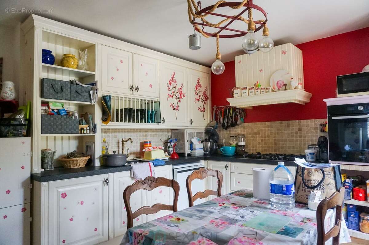 Maison à SAINT-ROMAIN-ET-SAINT-CLEMENT