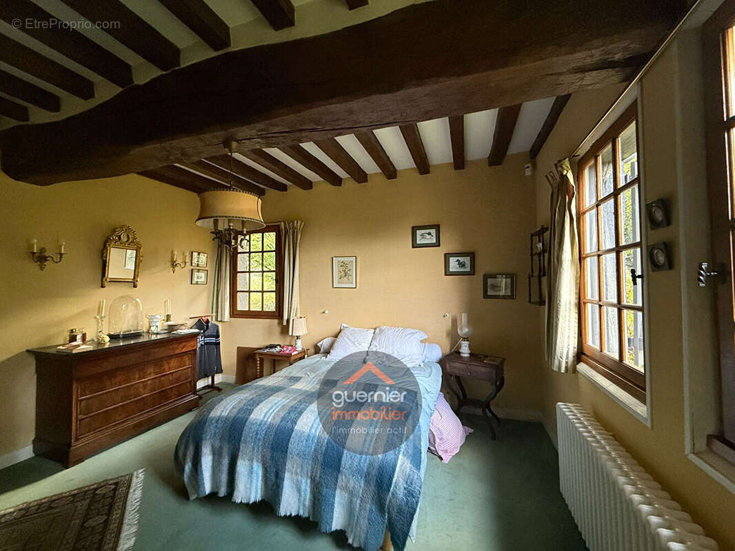 Maison à NEUFCHATEL-EN-BRAY