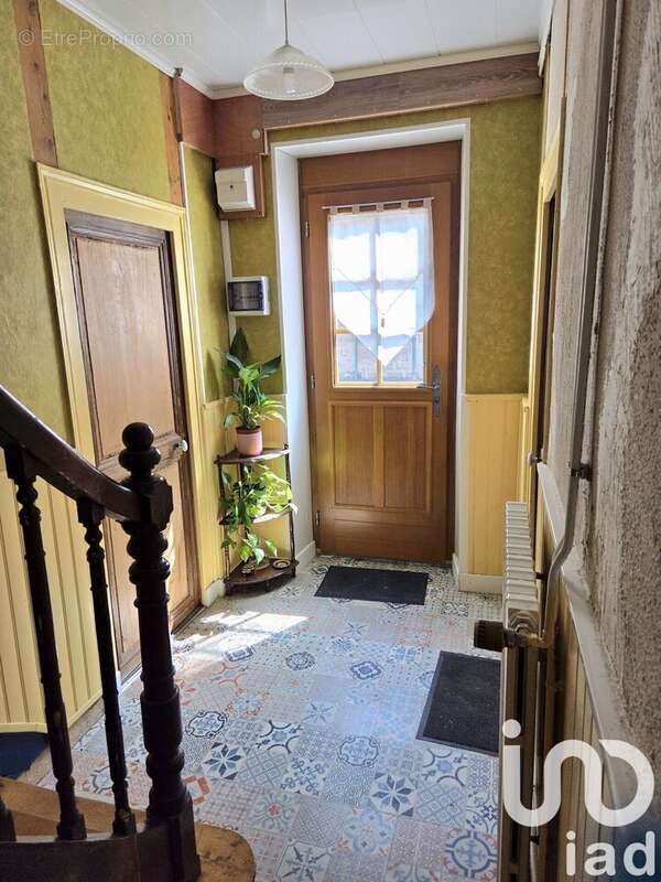Photo 2 - Maison à MONTMORILLON