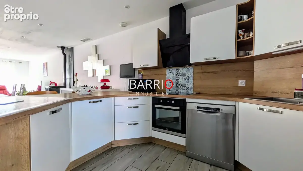 Maison 4 pièces 93 m² à vendre à Palau-Del-Vidre (66690) - photo 8