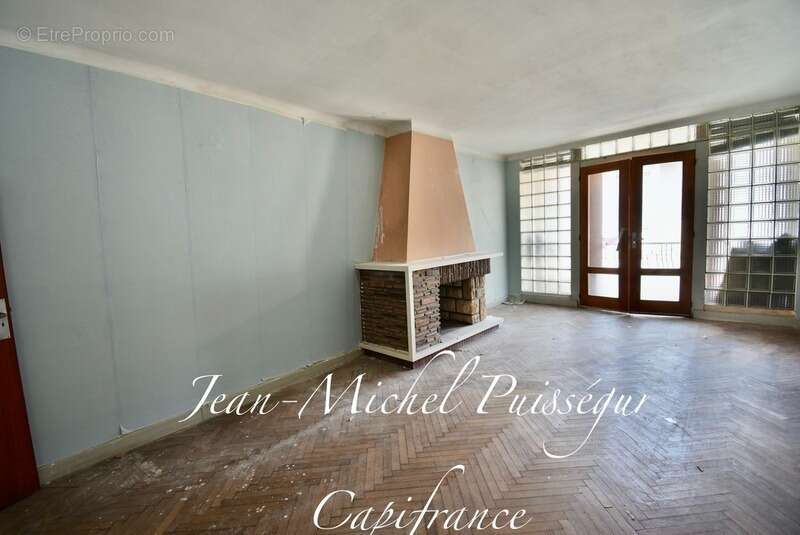 Immeuble 5 Appartements et Commerce à Vendre SAINT GAUDENS (31) - photo 4