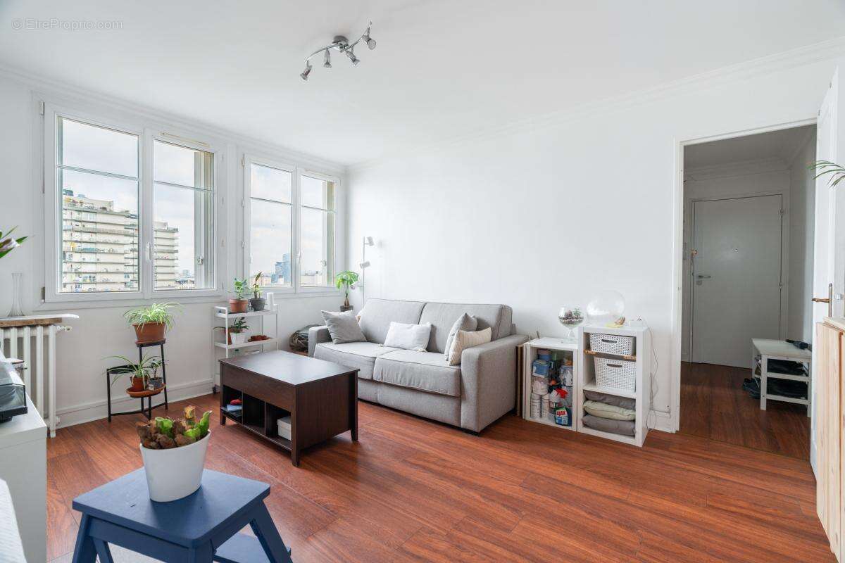 Appartement à IVRY-SUR-SEINE