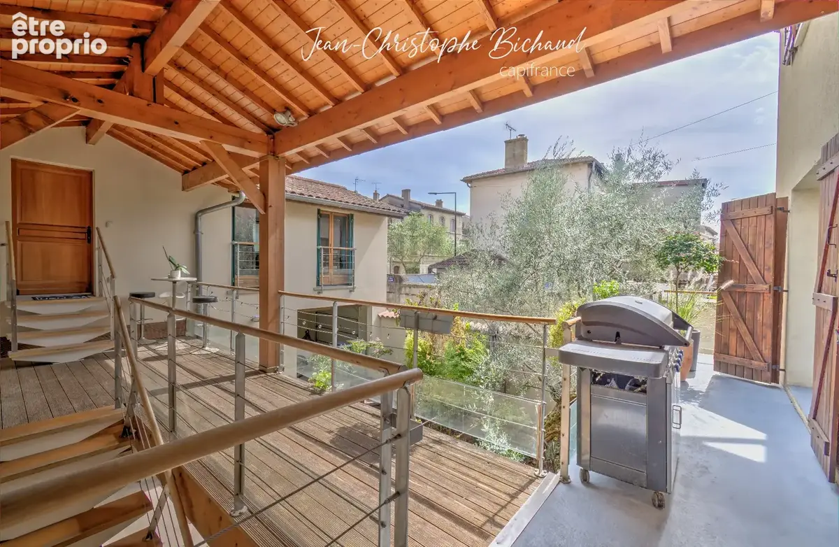 Maison de 140m2 avec studio indépendant – Brignais centre - photo 2