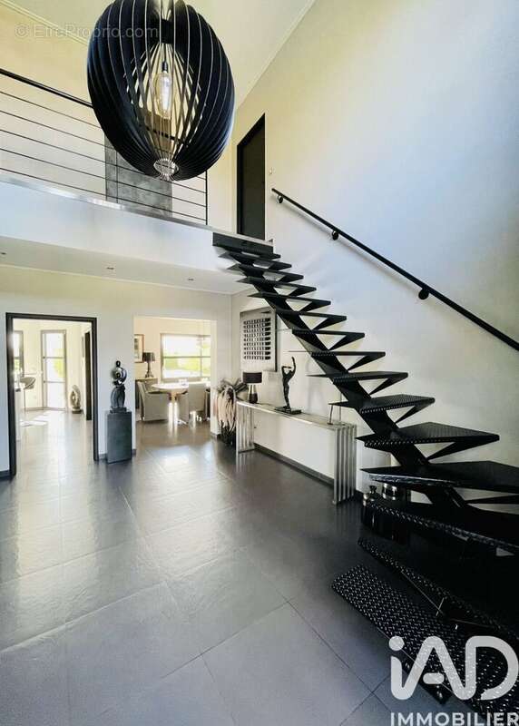 Photo 4 - Maison à MONT-SAINT-ELOI