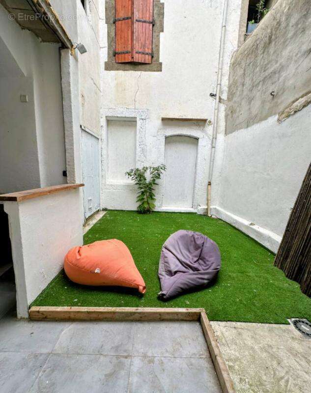 Maison à VILLENEUVE-LES-BEZIERS