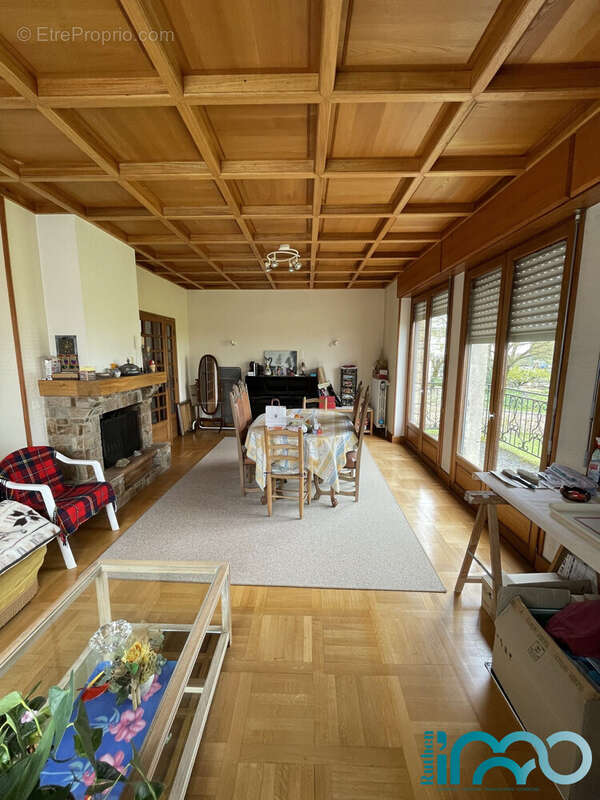 Maison 185 m² à Luc-La-Primaube  - photo 8